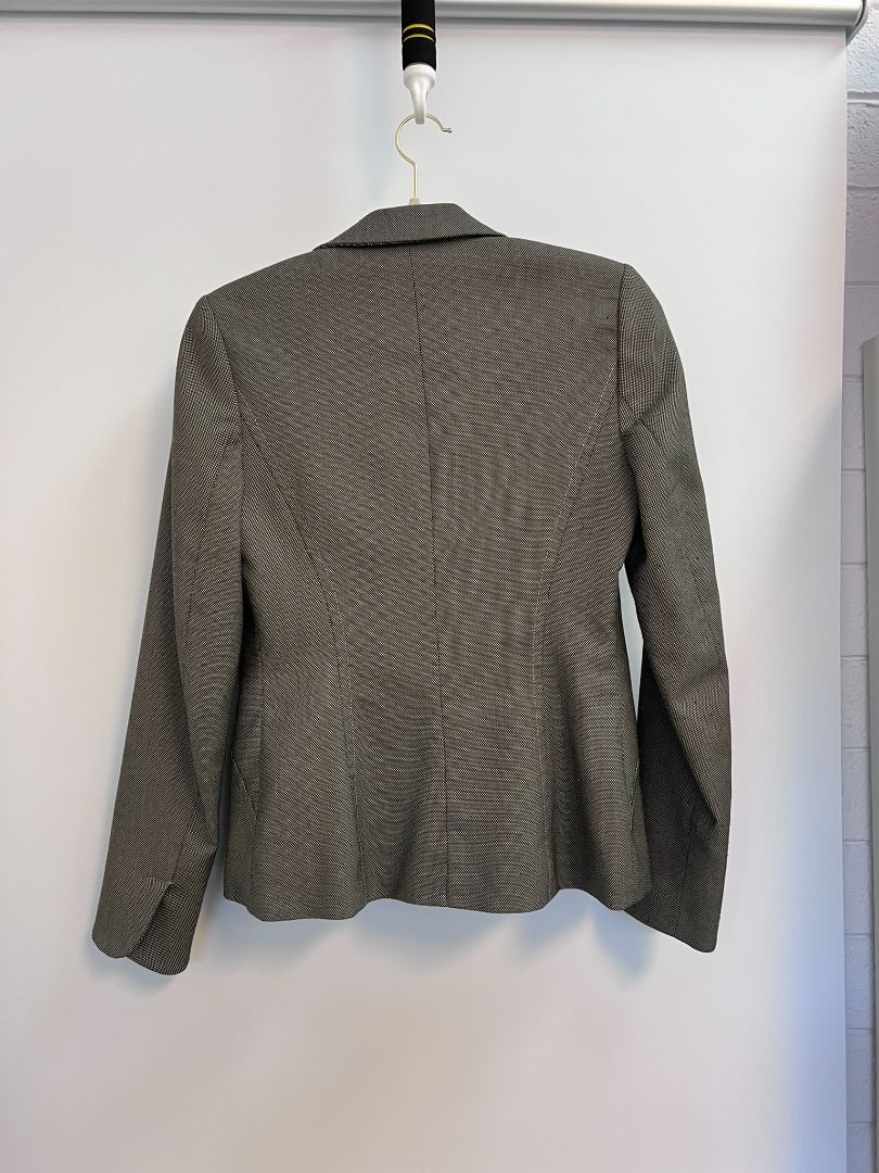 gray Banana Republic patterned jacket, 4