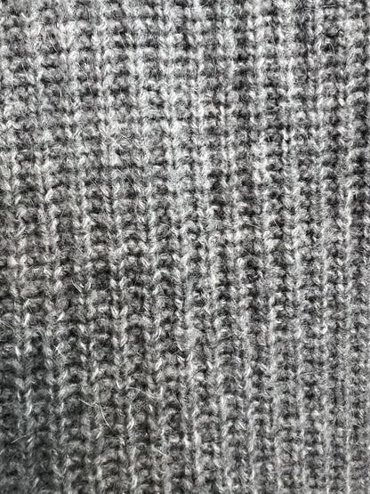 gray ZARA sweater, M