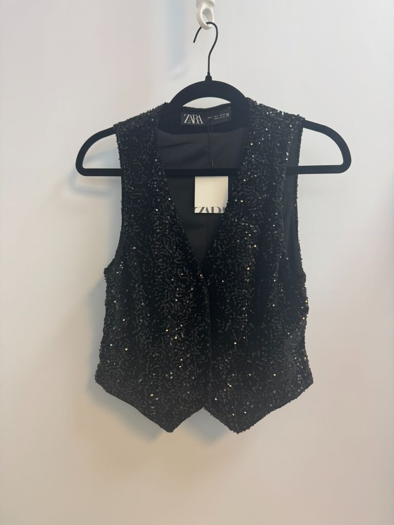 black ZARA vest, S