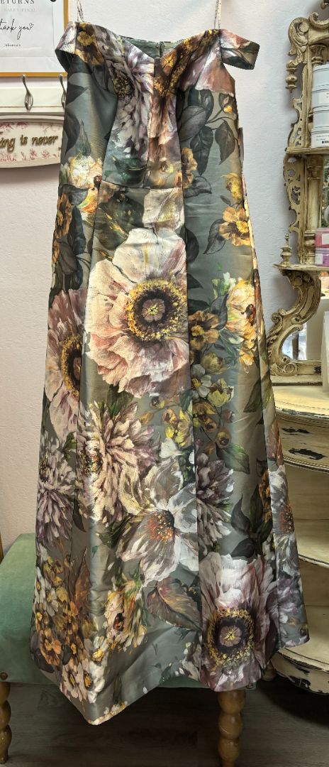 Floral Kay Unger Garland Ball Gown, 12