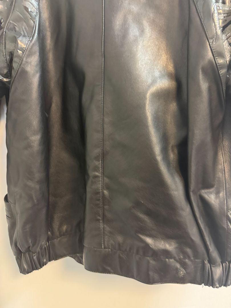 black I.Magnin leather jacket, S