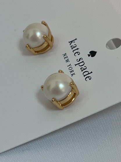 cream Kate Spade pearl earrings, one size