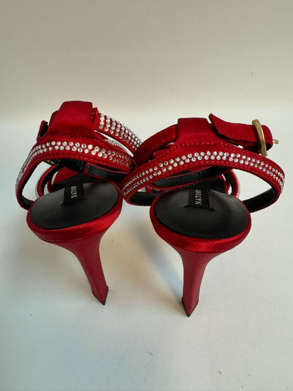 ruby red Natori strappy sandals, 7
