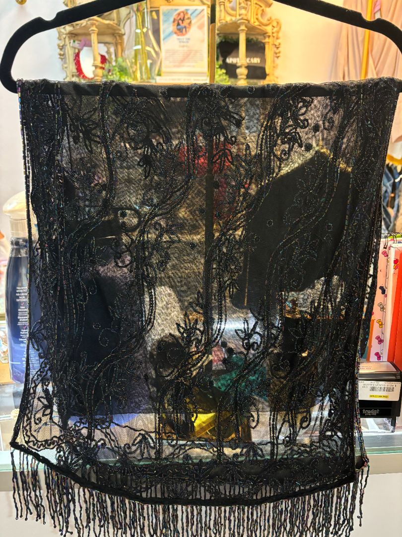 black NA beaded wrap, O/S