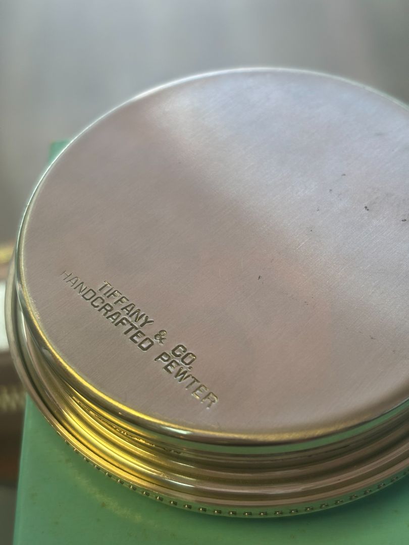 sterling silver Tiffany & CO trinket box, 📏 Dimensions (approx.): Diameter: 3 inches (7.6 cm) Height: 1.5 inches (3.8 cm)