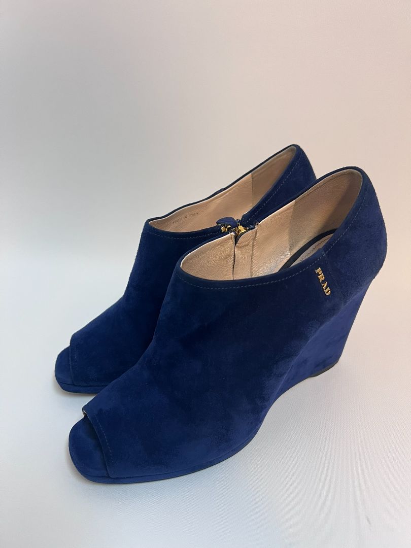 blue Prada wedge heels, 40 EU