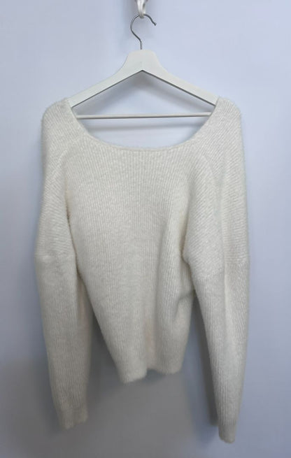 white NA sweater wrap, M