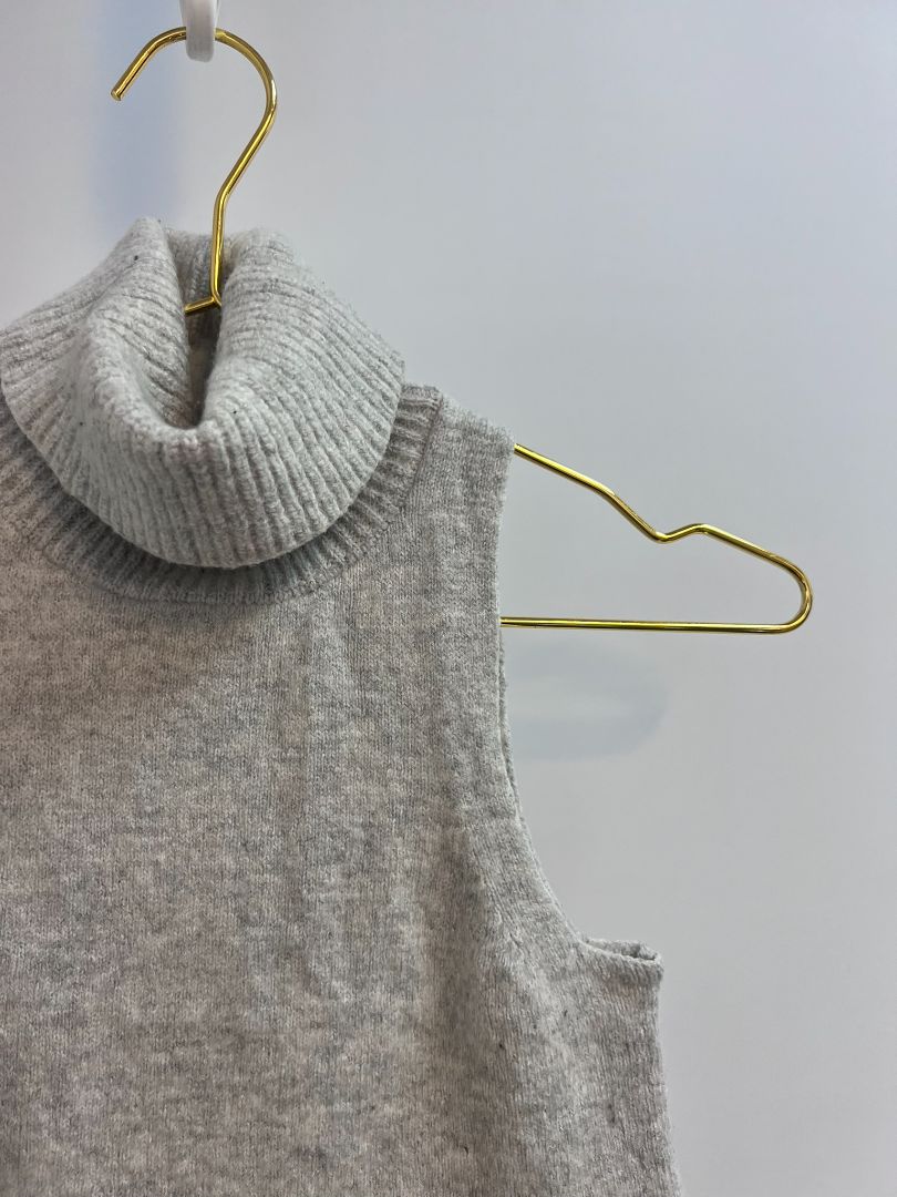 gray Madewell turtleneck, xs