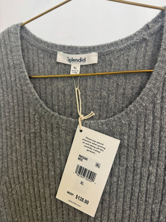 gray Splendid collection ophelia sweater tank, XL Length: 23 in Bust (flat): 18 in Waist (flat): 18 in Fit: Relaxed, slightly cropped boxy silhouette (note: measurements can be added more precisely once laid flat for listing)