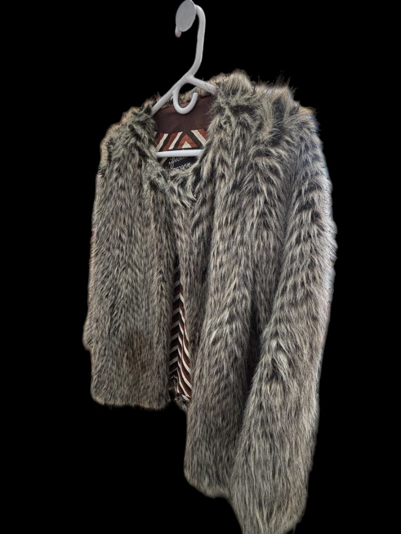 brown and gray Marc Jacobs faux fur, xs