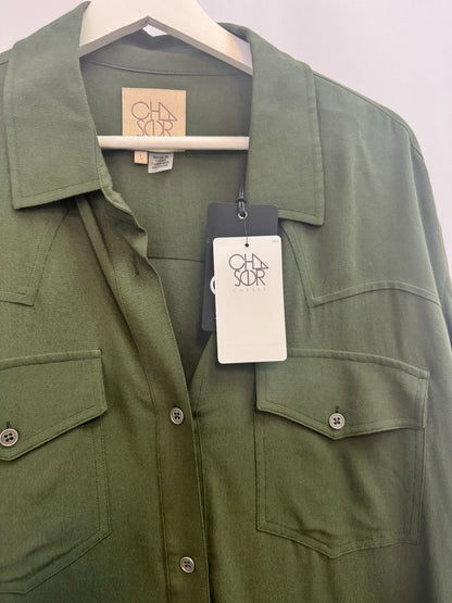 Forest Night Chasor Penmar blouse, L Length (shoulder to hem): 28 in Bust (flat): 21.5 in Sleeve Length: 24 in Shoulder Width: 16.5 in Fit: Relaxed, straight cut with a slight drape