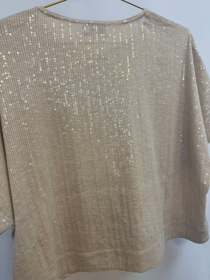 CHAMPAGNE FRNCH Paris Women's plus size contemporary, Length: Approx. 21 in Bust: Approx. 22 in (pit to pit) Sleeve Length: 11 in (from neckline)