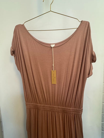 Mauve breathe again bamboo blend midi dress, XLDimensions (Flat Lay Estimate) • Bust: 21 in (approx. 42 in around) • Waist (Elastic): 13–18 in stretched (approx. 26–36 in around) • Length (shoulder to hem): Approx. 52 in