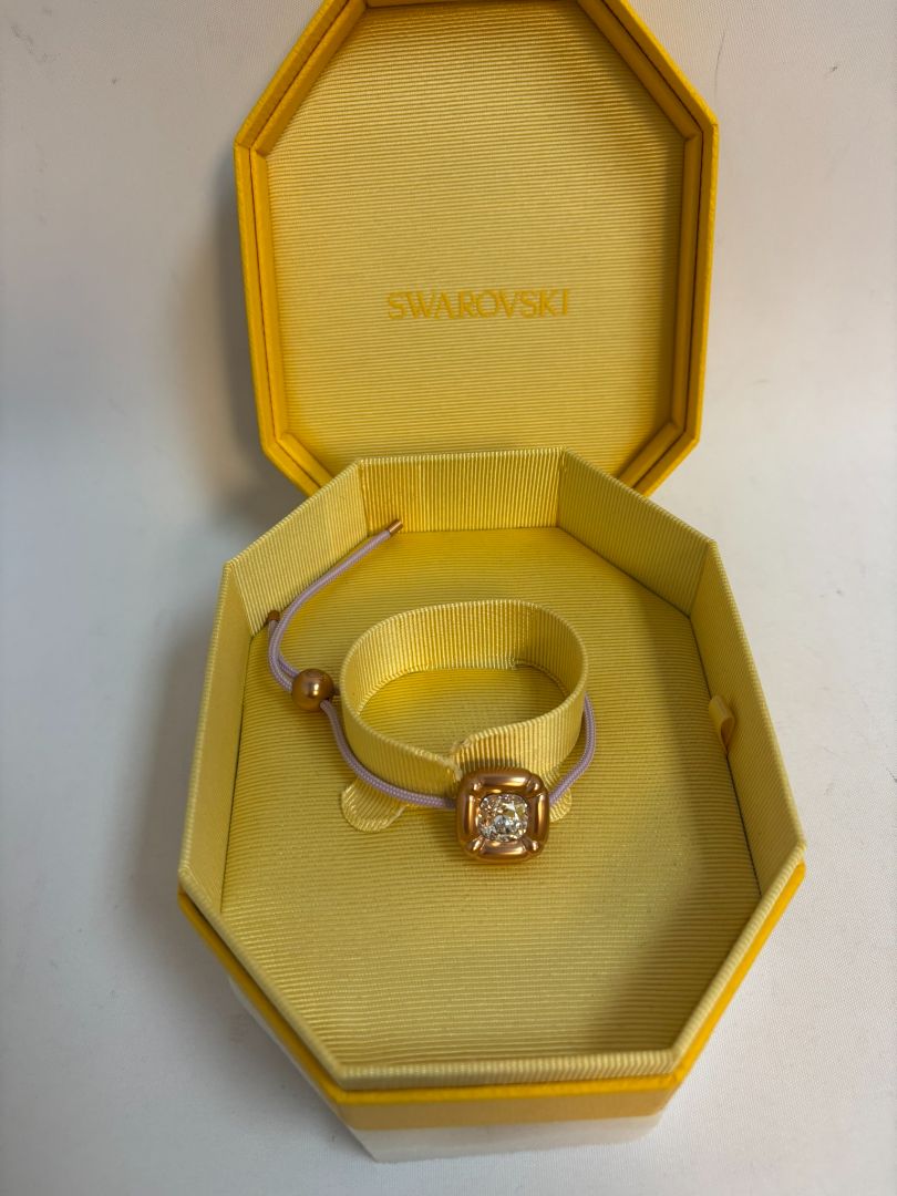 rose gold and lavander swarovksi Rose Gold-Tone Frame with Crystal Center Product Details, Frame Size: Approximately 12–15 mm across (based on visual scale)