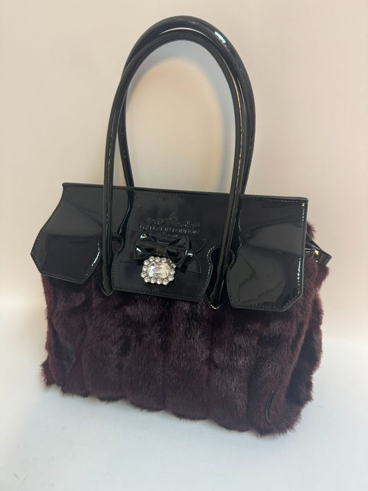 burgundy and black My Flat in London faux fur patent leather bow tote, Dimensions Height: 10 in (25 cm) Width: 13 in (33 cm) Depth: 5 in (13 cm) Handle Drop: 6 in (15 cm)