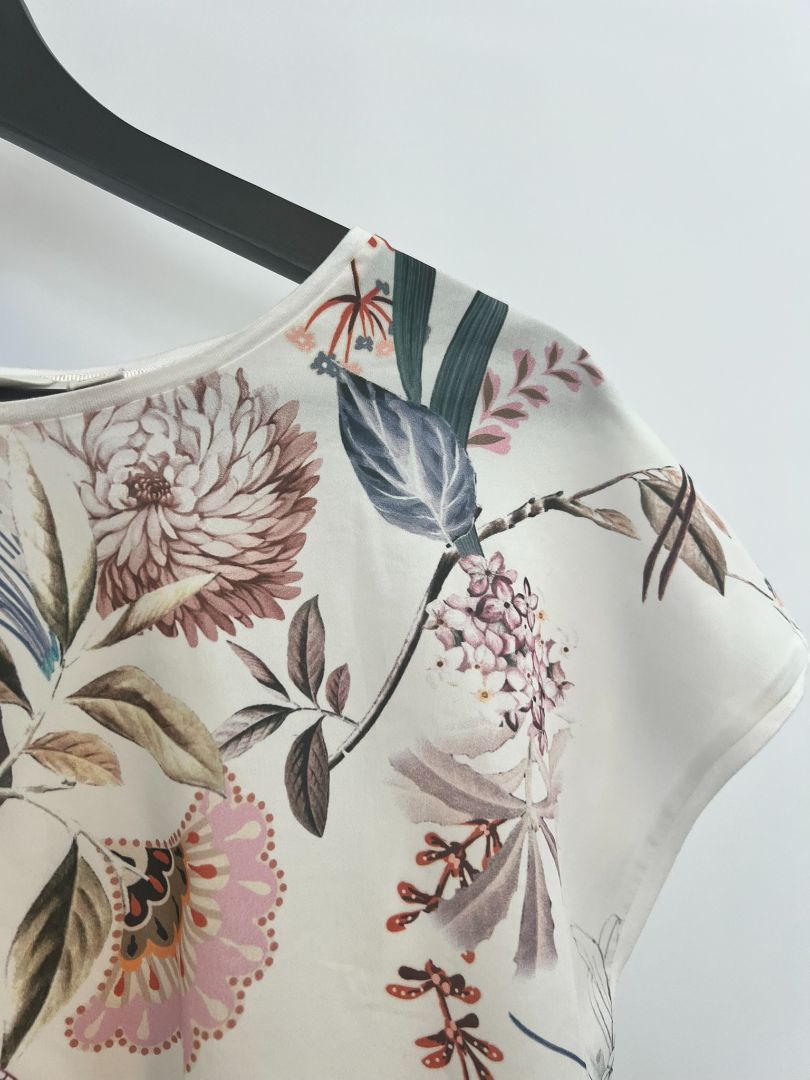 white multi Ted Baker floral top, 3