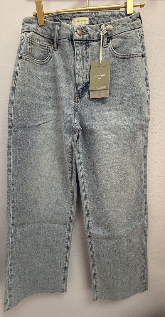 Oliver Logan Light Indigo Ankle Crop Jean