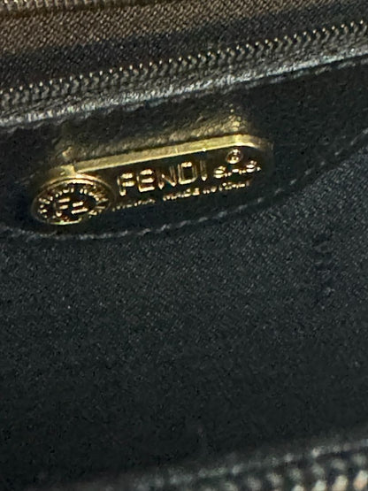 black Fendi Vitello King Luxor Bag, Approximate Dimensions: Estimate ~ 25 cm (W) × 18 cm (H) × ~8‑10 cm (D) (≈ 10″ × 7″ × 3‑4″)