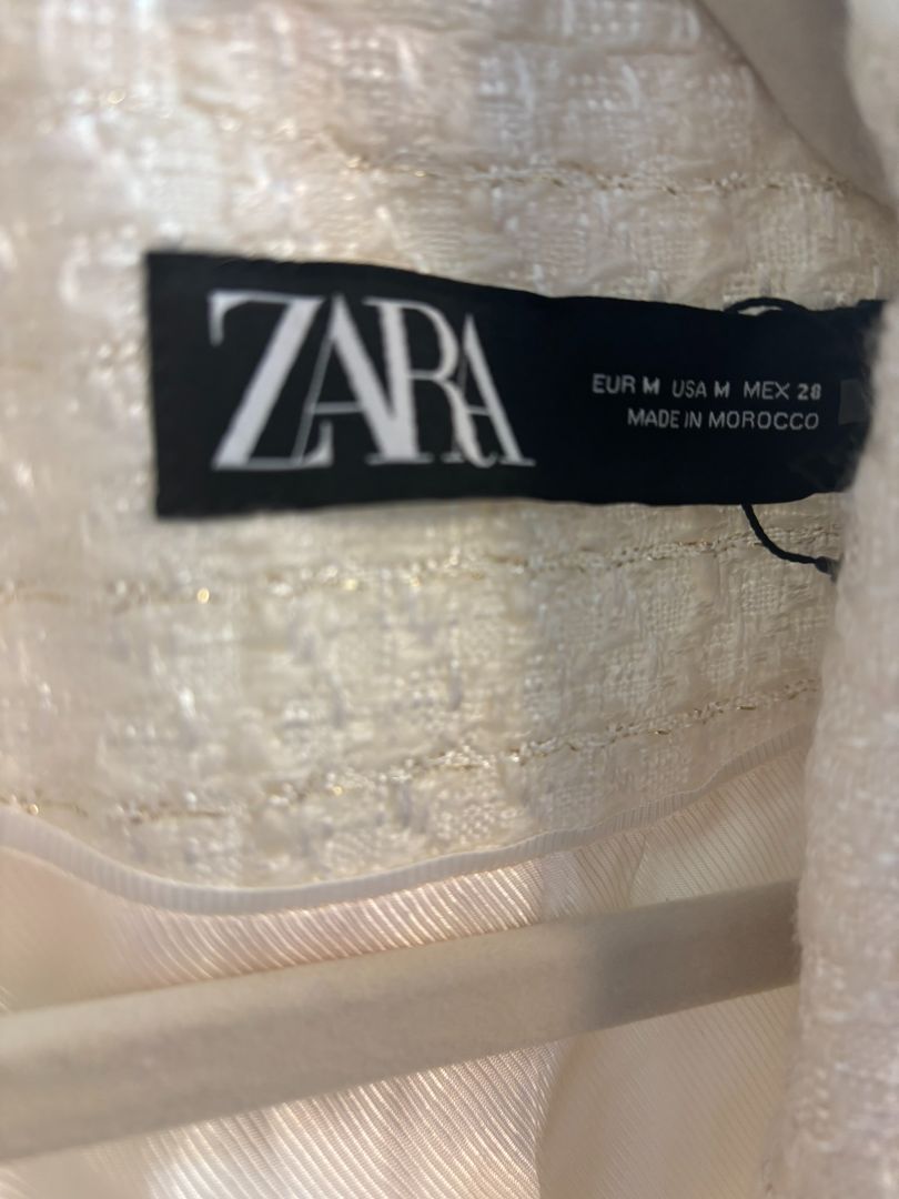 white ZARA blazer, M