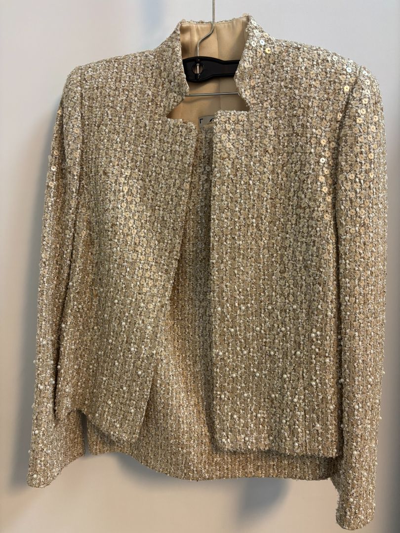beige Lourdes Chavez suit, 6