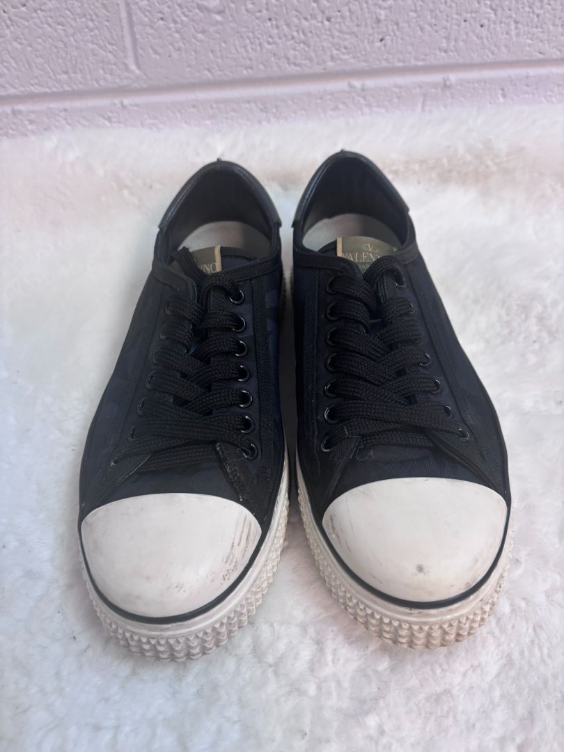 Valentino Black Canvas Rockstud Sneaker 40