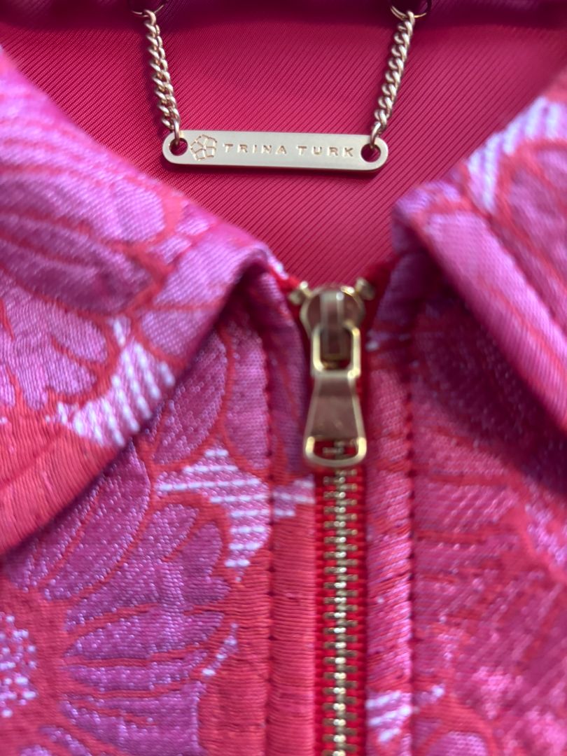 pink and coral Trina Turk jacquard set, M