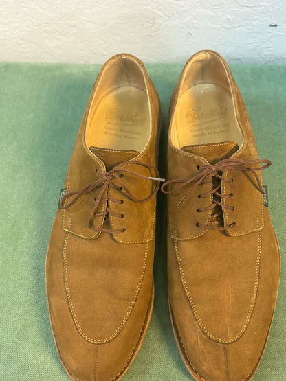 Paraboot men’s brown suede lace-up shoes, size 9.5 US, with rubber sole and classic silhouette

