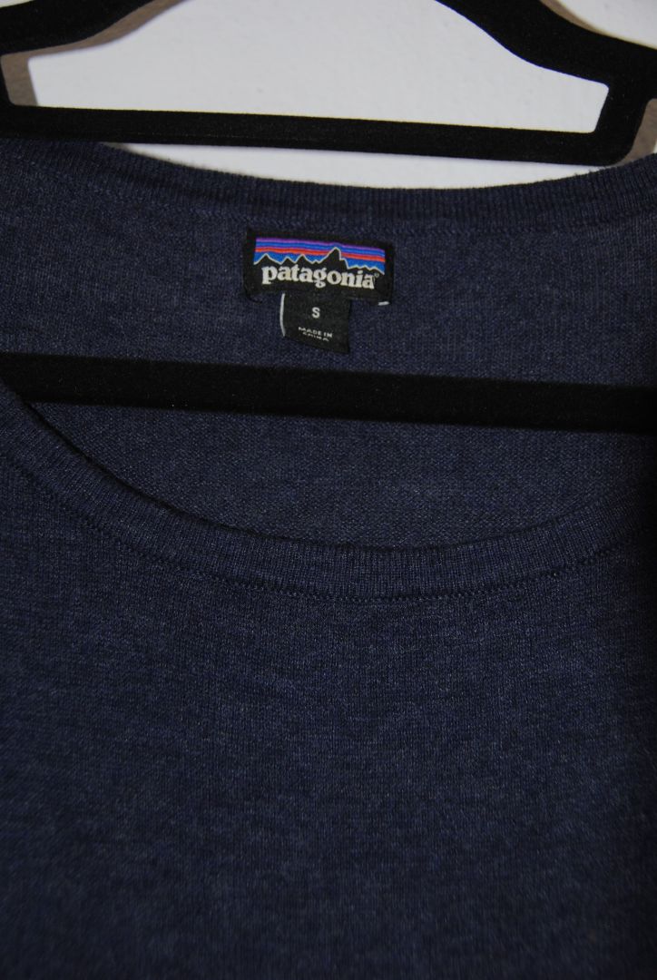 Patagonia long sleeve scoop neck