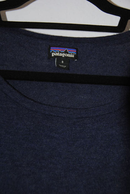 Patagonia long sleeve scoop neck