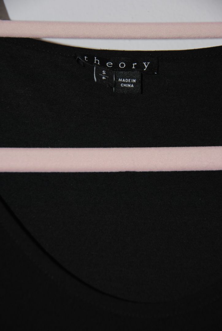 Theory scoop neck shirt
