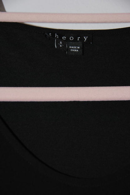 Theory scoop neck shirt