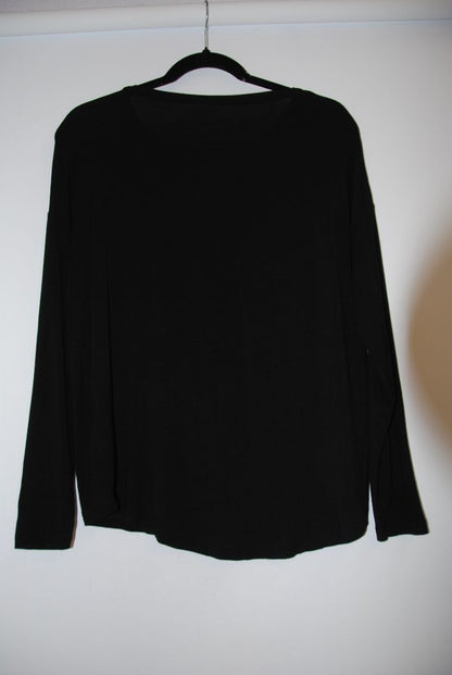 Majestic mesh black top